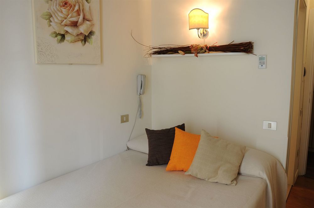 95 Rooms In Rome Exterior photo