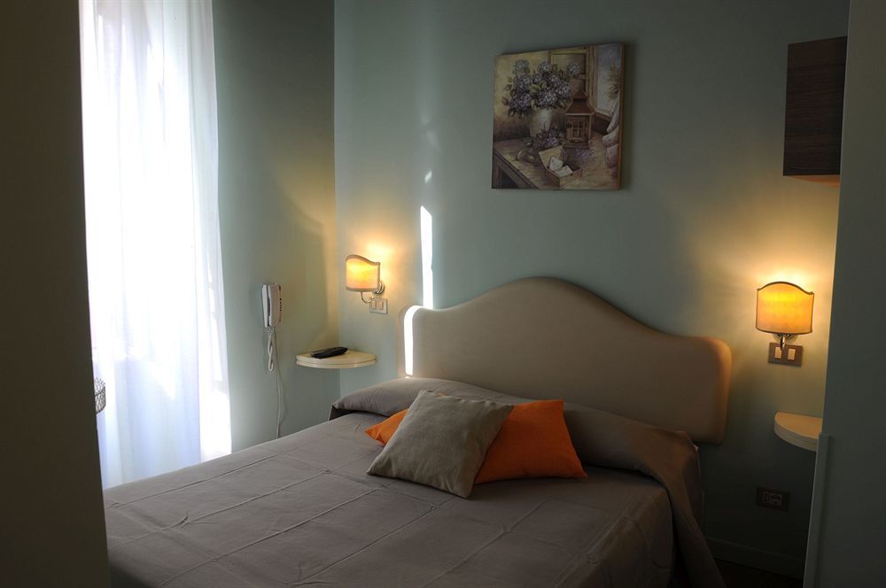 95 Rooms In Rome Exterior photo